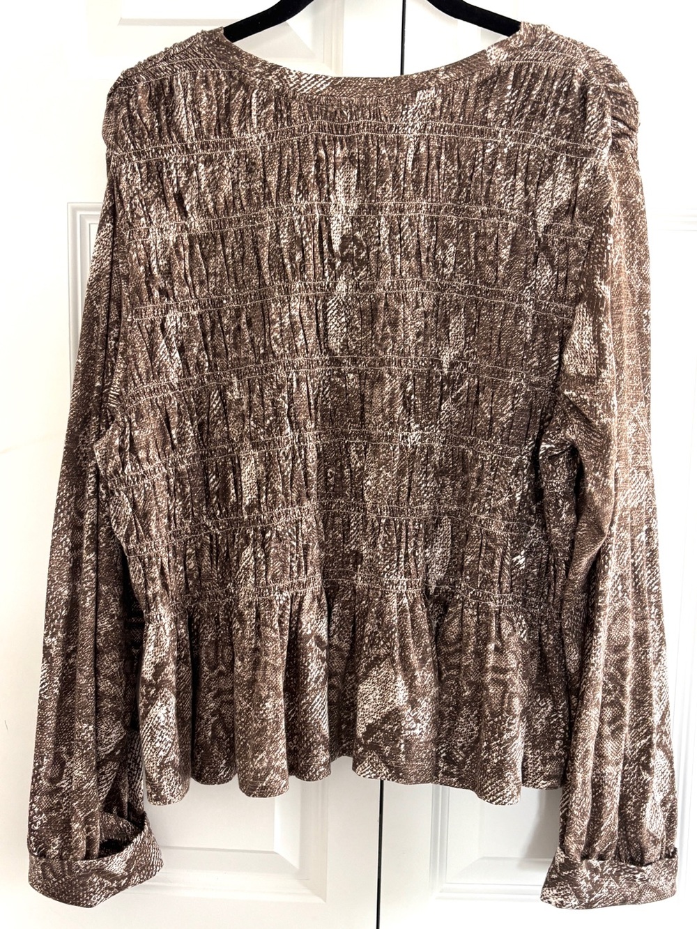Anthropologie Pilcro Long-Sleeve Smocked Top - Size XL - Picture 5 of 6